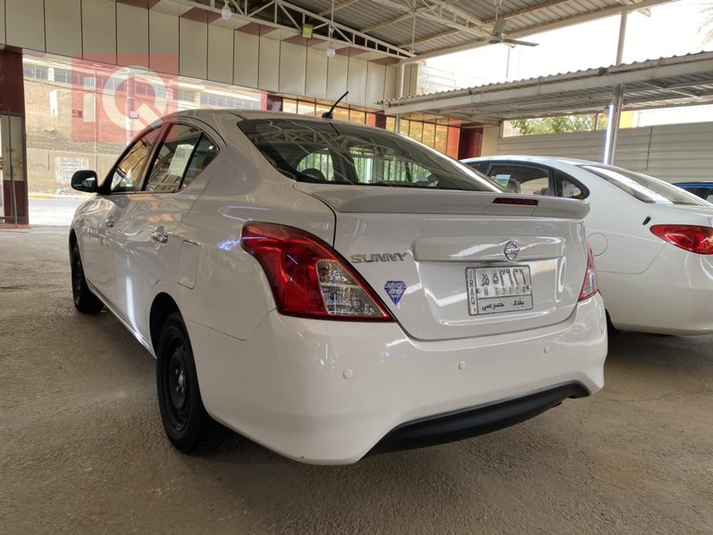 Nissan Sunny